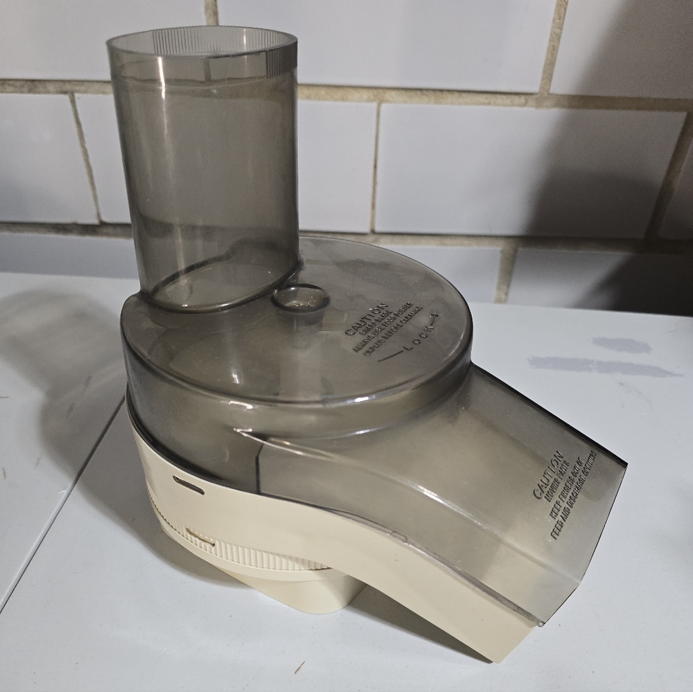 OSTER Regency Kitchen Center Food Processor Shute  Replacement Part  957-16F.